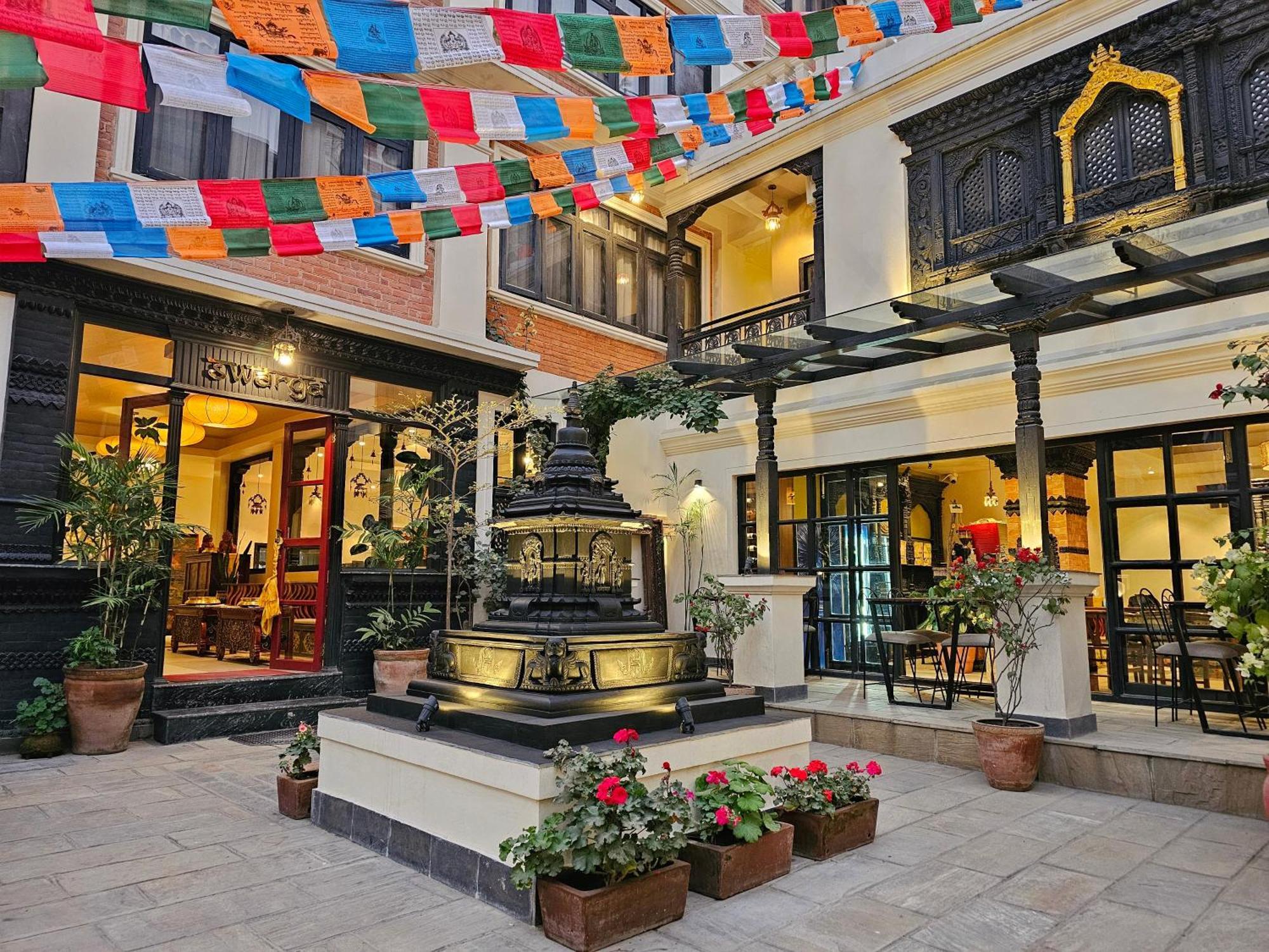 Swarga Heritage Hotel - A Traditional Stay Κατμαντού Εξωτερικό φωτογραφία